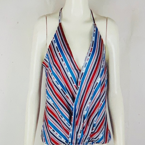 Brand New Sleeveless Blouse 👚 - Picture 2 of 6